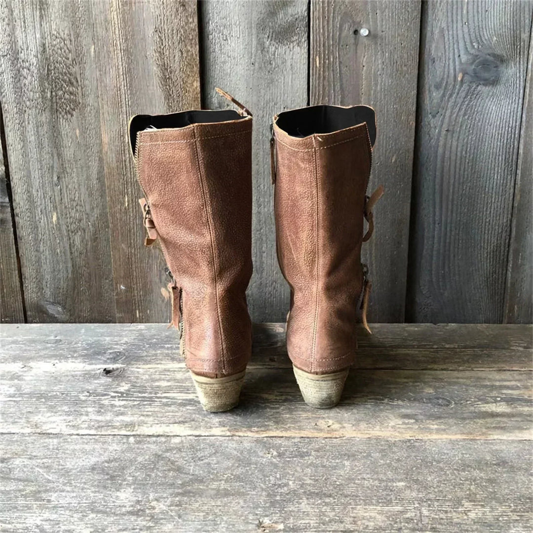 Jolie Vintage-Edge Zip Boot