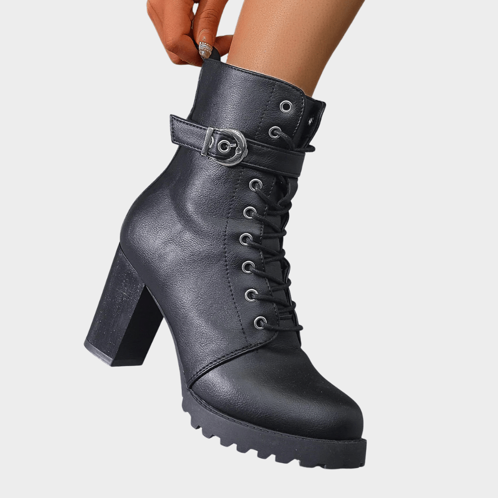Evelyn Round Toe Ankle Boots