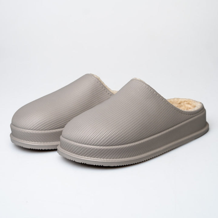 Luna Comfort Slides