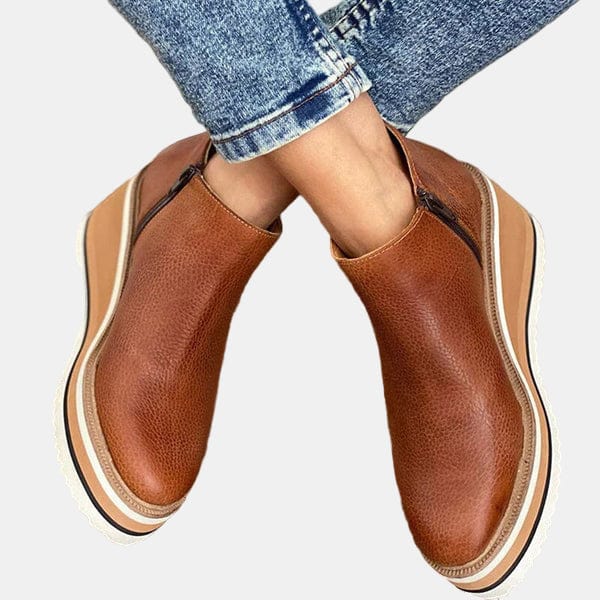 Evelyn  Cushioned Comfort Heeled Boot