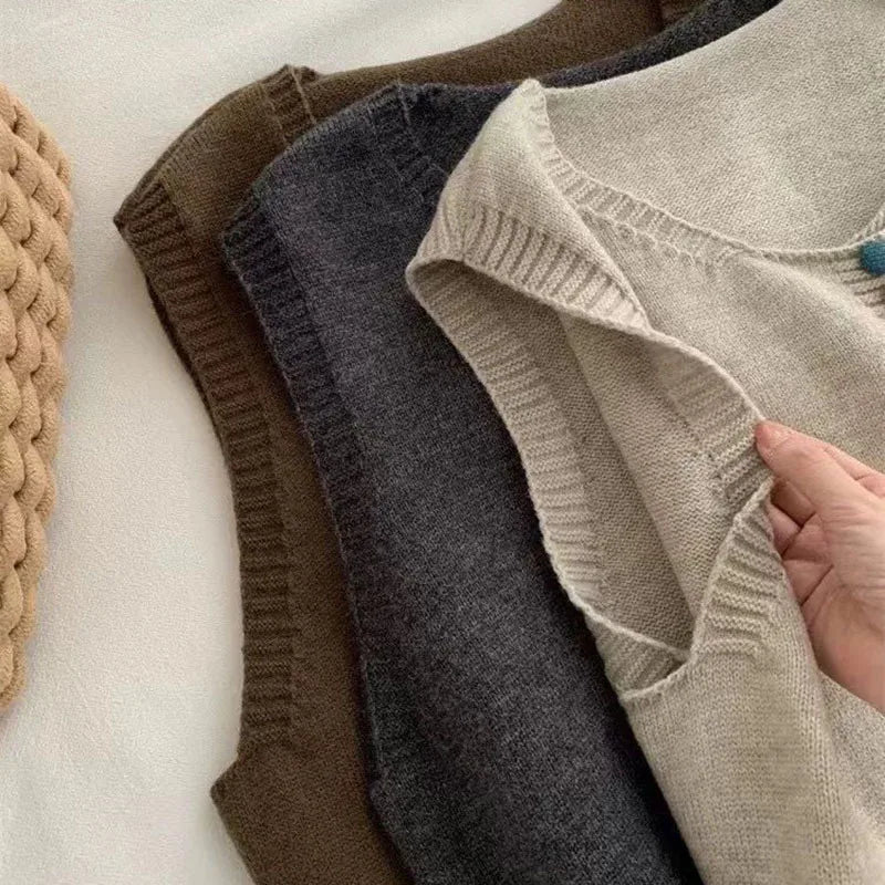 Aria Seabrook Knit Vest