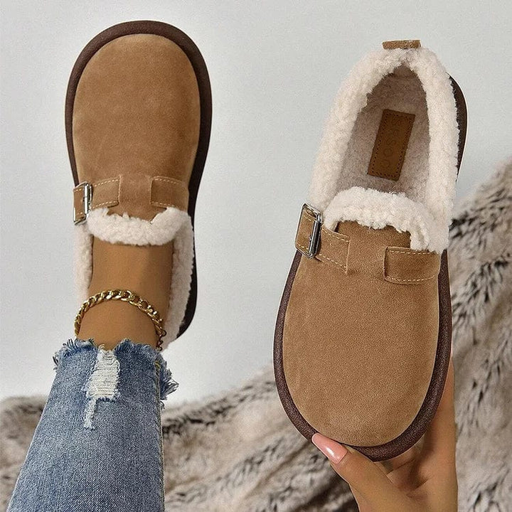 Aria Cloud Clogs