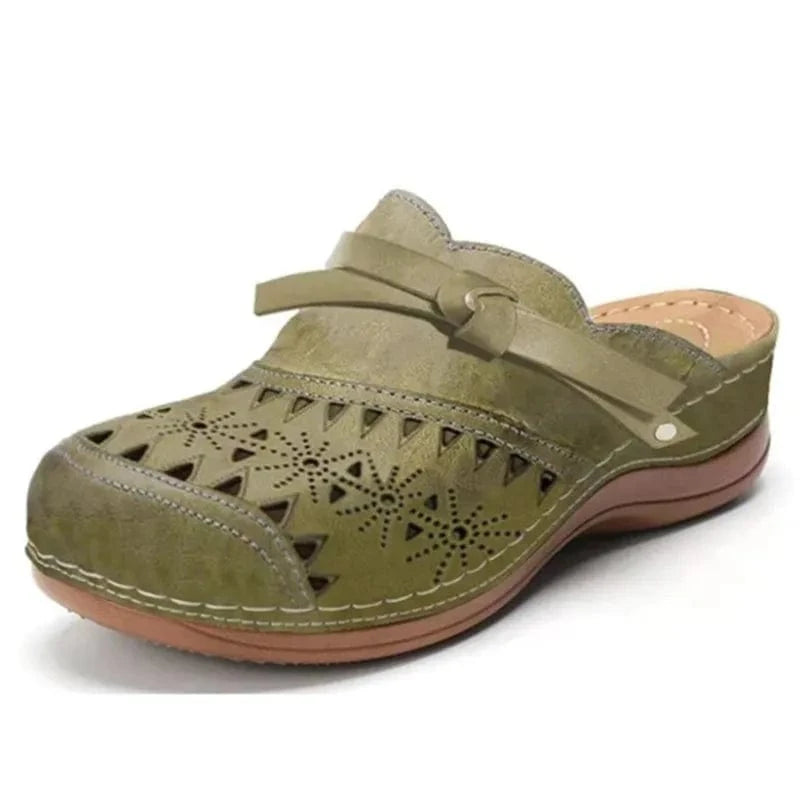 Lya Comfort Clog with Orthopedic Support